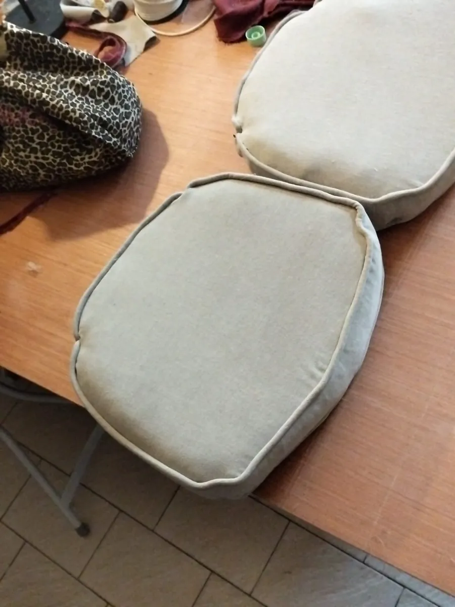 Réfection coussin de chaise