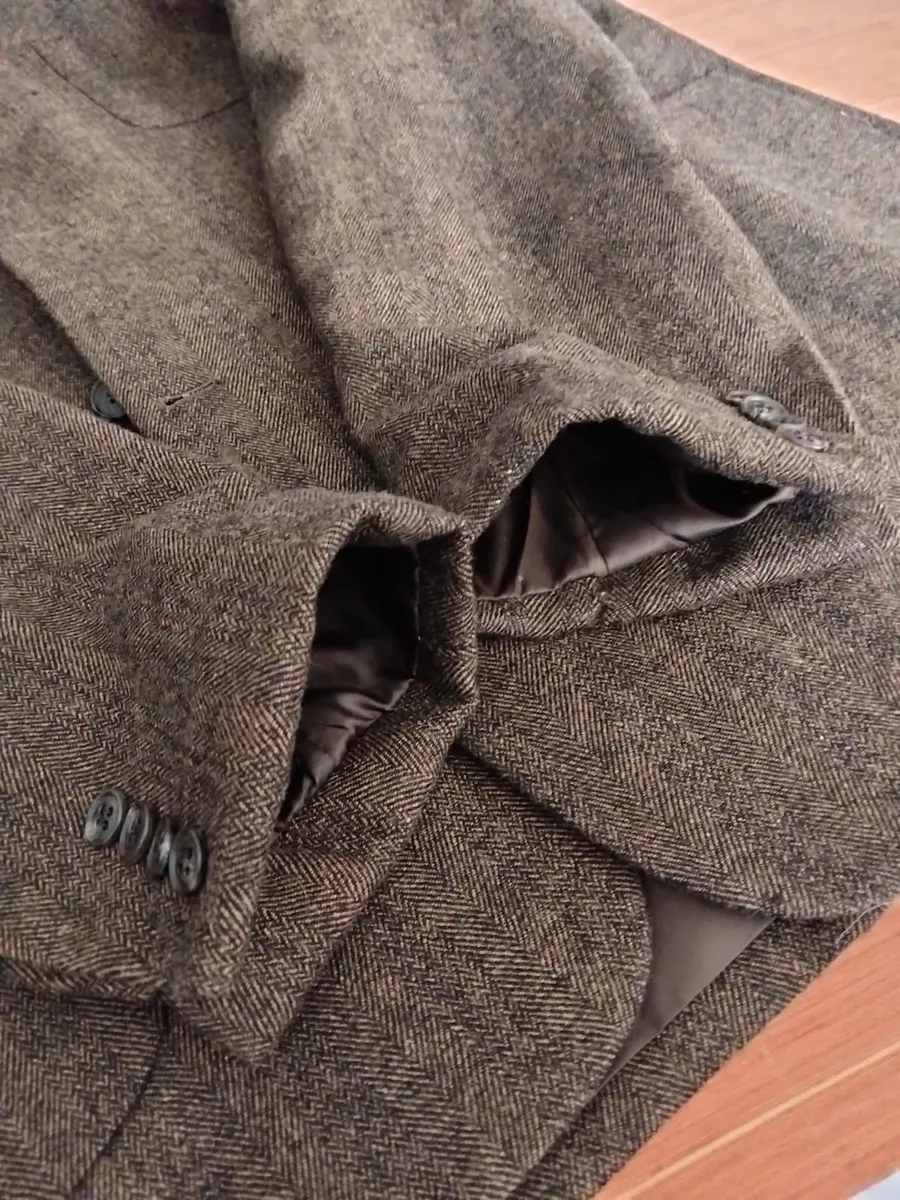 Retouche veste de costume